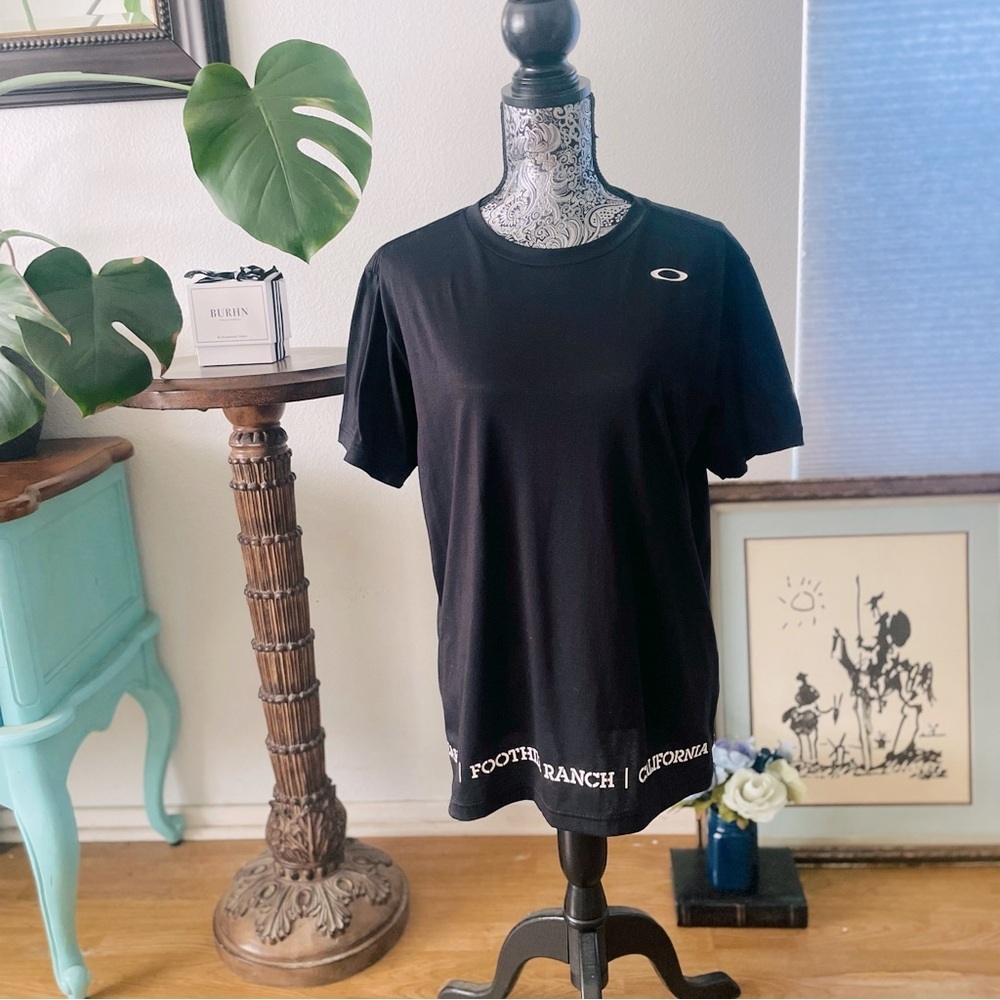 Bundle of 3 Men's Casual Athletic Tees T-Shirts Tops, Size XL - Picture 2 of 7